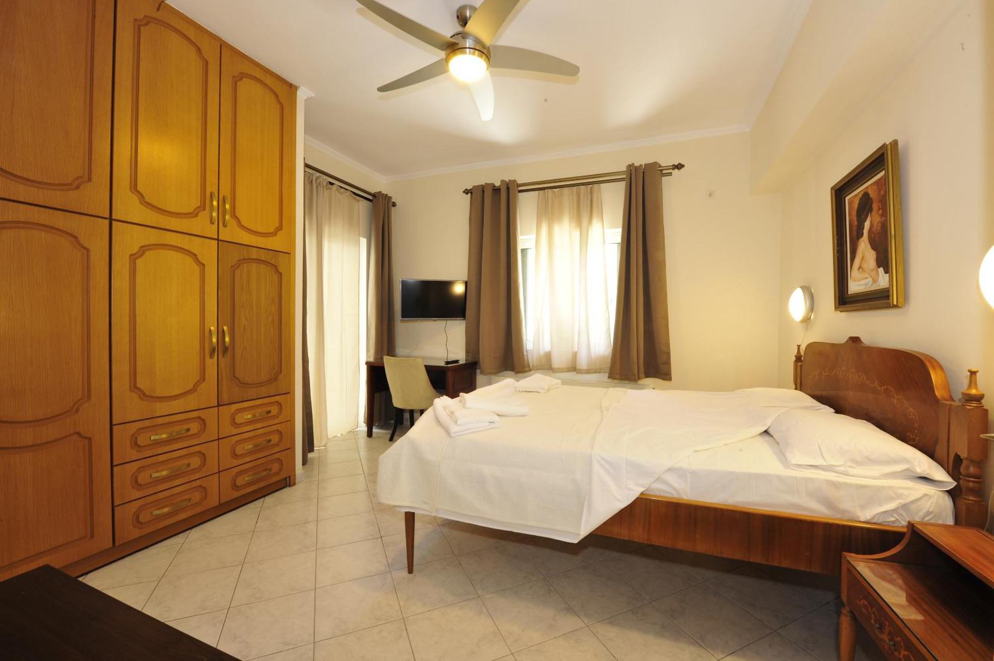 Peloponeese Corinthos Seaside Villa For Short Rent ภายนอก รูปภาพ